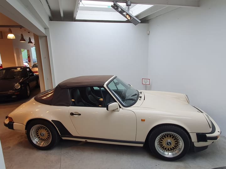 Porsche 911 Carrera 3.2l 915 1985, We Love Cars Bruxelles
